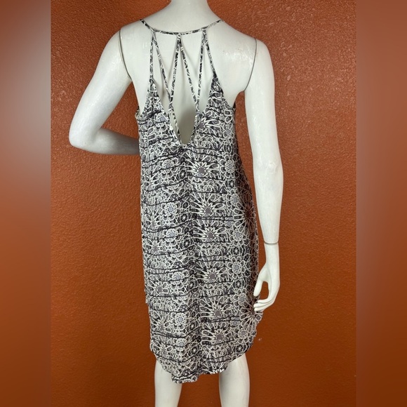 ASTR Blue Dress Patchwork Floral Flowy Boho Festival Dress. D23 - Picture 14 of 15